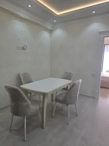 60 м², 2-комн. квартира, 2/10-3