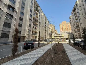 105 м², 4-комн. квартира, 4/4-1