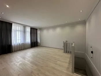 105 m², 3-xonali kvartira, 1/9-2