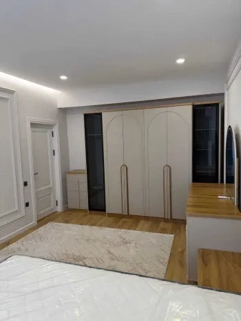 80 м², 3-комн. квартира, 8/10-1