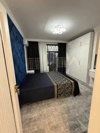 160 м², многокомнатная квартира, 9/10-3