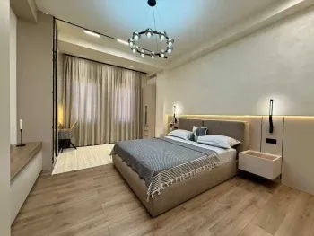 90 m², 3-xonali kvartira, 3/10-3