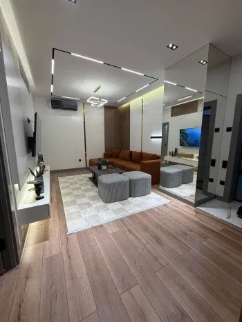 84 м², 3-комн. квартира, 4/10-1