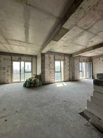 138 м², 4-комн. квартира, 3/10-1