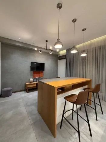 176 м², 4-комн. квартира, 5/9-1