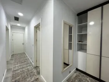 70 м², 2-комн. квартира, 2/10-3