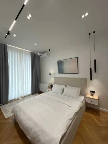 106 м², 4-комн. квартира, 8/8-3