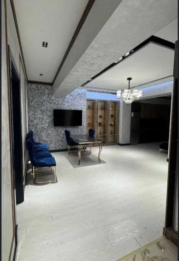 83 м², 3-комн. квартира, 9/9-0