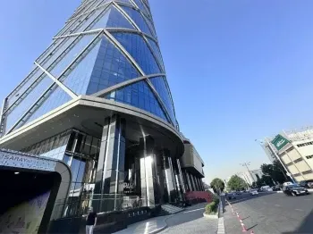 95 м², 3-комн. квартира, 30/48-0