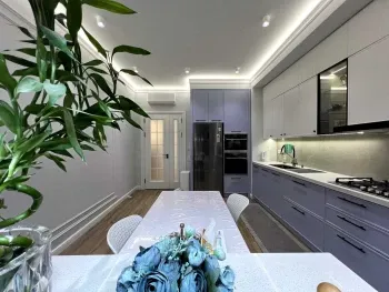 106 м², 3-комн. квартира, 8/12-3