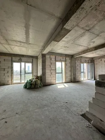 132 м², 4-комн. квартира, 3/10-2