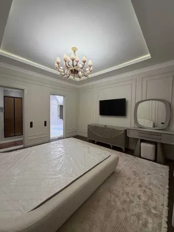 140 м², 4-комн. квартира, 5/10-3