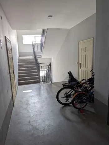 80 м², 3-комн. квартира, 5/9-2