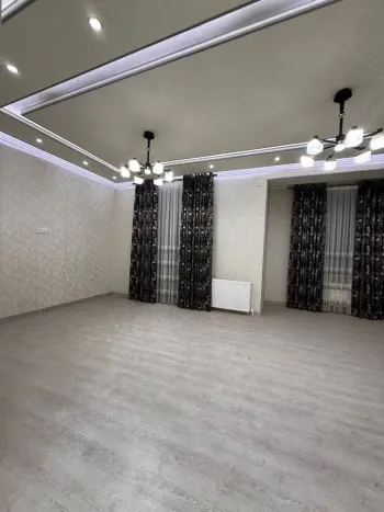 180 м², многокомнатная квартира, 7/8-2