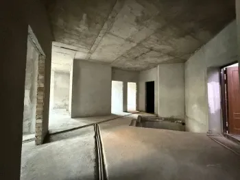 214 м², многокомнатная квартира, 1/8-2