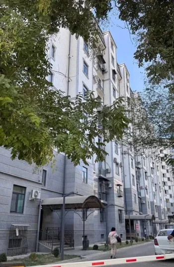 80 м², 3-комн. квартира, 9/10-0