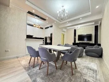 125 m², 4-xonali kvartira, 5/9-0