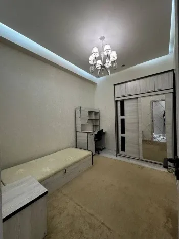 80 м², 3-комн. квартира, 2/8-3