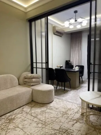 44 m², 1-xonali kvartira, 1/12-0
