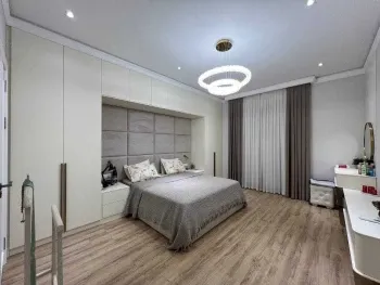 106 м², 3-комн. квартира, 8/12-1