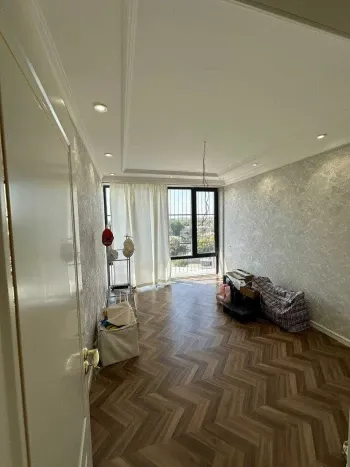 230 м², 4-комн. квартира, 9/10-3