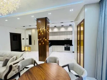 92 м², 3-комн. квартира, 2/8-2