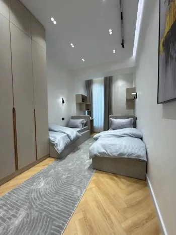 94 м², 4-комн. квартира, 8/10-3