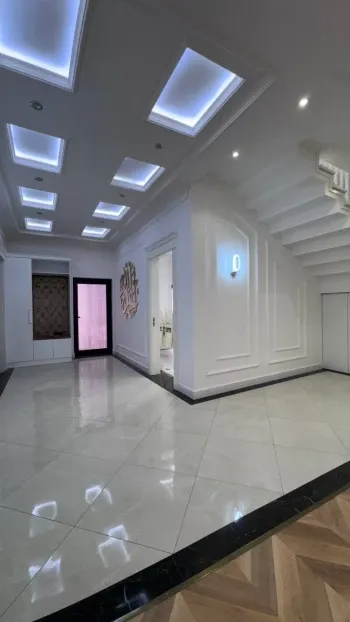280 м², 4-комн. квартира, 9/9-3