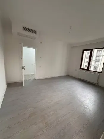 82 м², 3-комн. квартира, 5/9-1