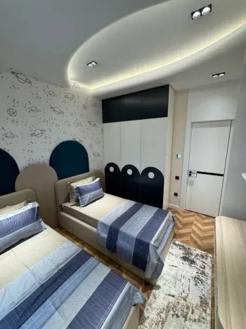 80 м², 3-комн. квартира, 3/10-2