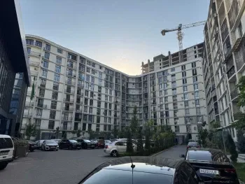 160 m², 5-xonali kvartira, 1/10-2