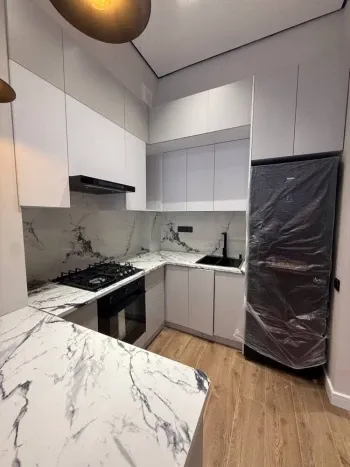 35 м², 2-комн. квартира, 3/10-3