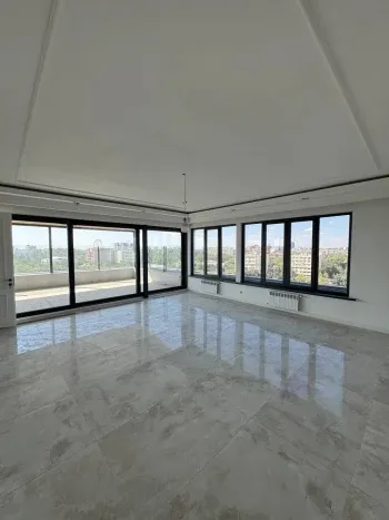 375 м², многокомнатная квартира, 9/10-1