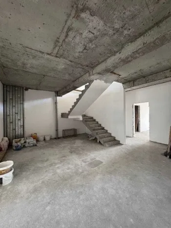 270 м², многокомнатная квартира, 9/10-3