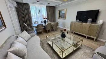 130 м², 4-комн. квартира, 8/9-2