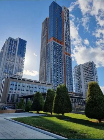 92 м², 3-комн. квартира, 35/51-0