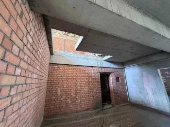 250 м², многокомнатная квартира, 9/10-2