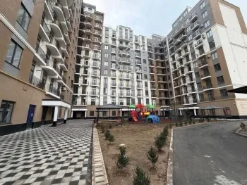 107 m², 4-xonali kvartira, 7/12-0