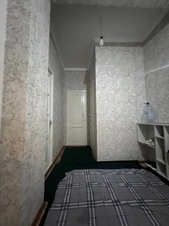 70 м², 3-комн. квартира, 2/4-1
