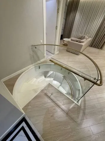 151 m², 5-xonali kvartira, 1/8-3