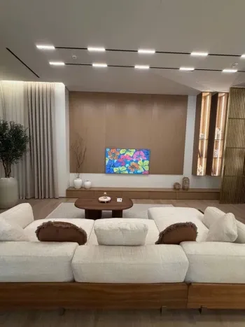 370 m², 5-xonali kvartira, 2/12-1