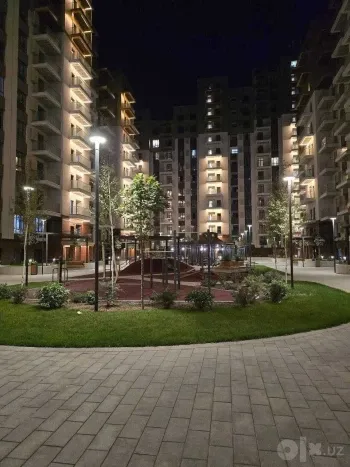 142 м², 5-комн. квартира, 13/13-3
