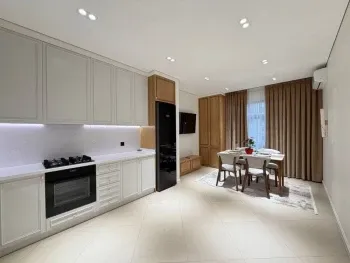 135 м², 4-комн. квартира, 7/10-2