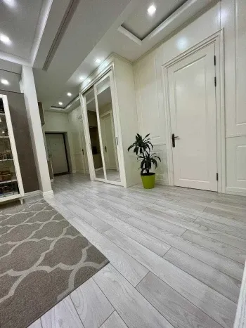 82 m², 2-xonali kvartira, 3/6-1