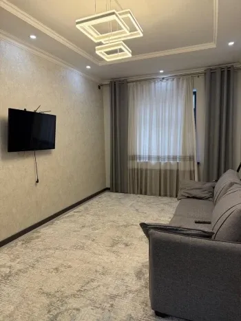 82 м², 3-комн. квартира, 3/6-2