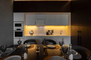 81 м², 3-комн. квартира, 12/15-0