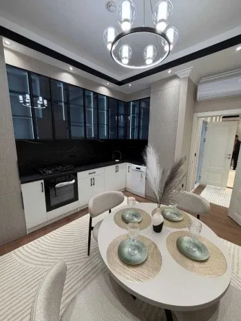 103 м², 3-комн. квартира, 2/9-1