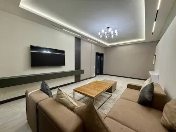 113 м², 3-комн. квартира, 9/14-0