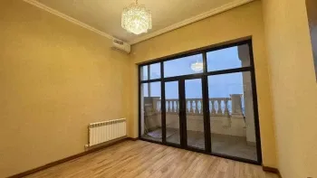 200 м², многокомнатная квартира, 9/10-1