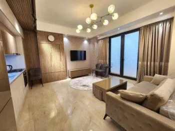 90 m², 3-xonali kvartira, 8/8-0